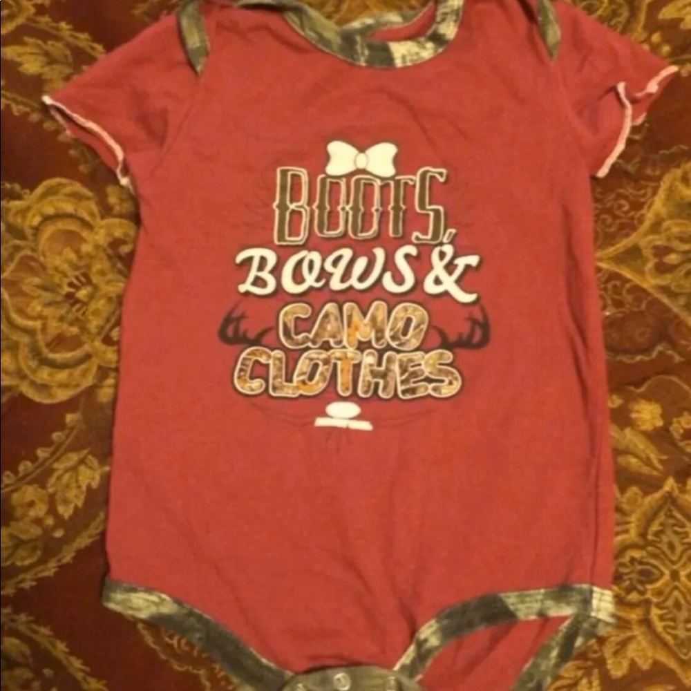 - Mossy Oak Purple Onesie 18 months
